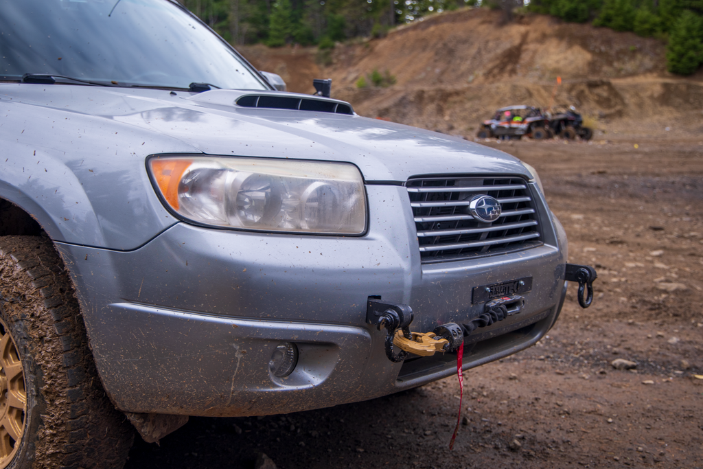 Close up of RalliTEK Hidden Winch Mount Bumper installed onto a SG 2007 Subaru Forester XT